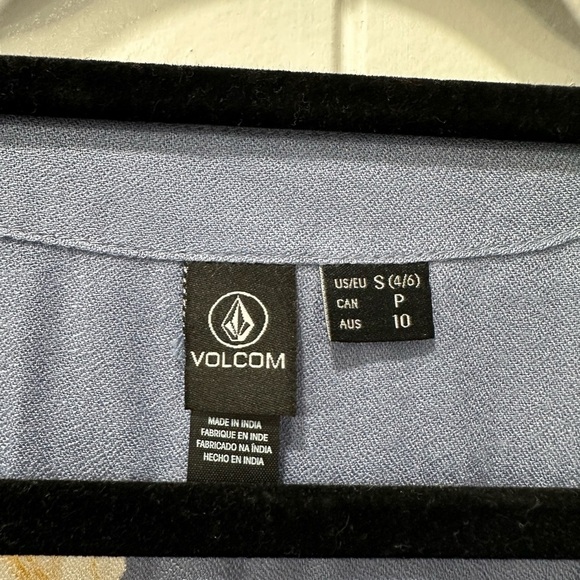 NWT Volcom “Good to be you” Cornflower Blue Floral Maxi Dress - Picture 7 of 9